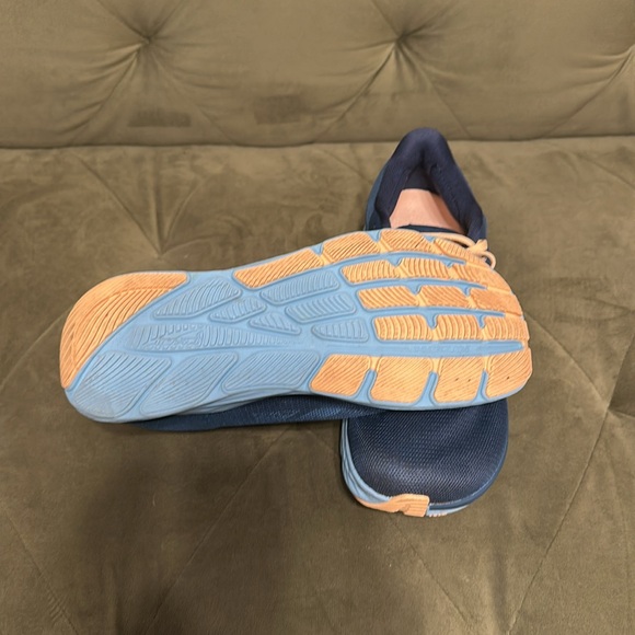 ALTRA RIVERA 3 Running Sneakers - Picture 6 of 9